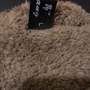 jieliang Jackets & Coats - Olive Green Vest jieliang Jackets & Coats - Olive Green Vest